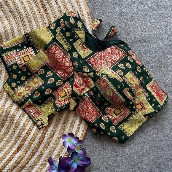 MULTI COLOR BLOUSE - Picture 12 of 16